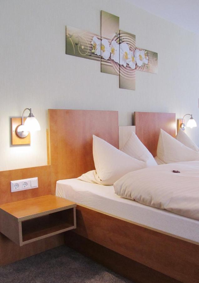 Pension Haus Waldfrieden Willingen  Zimmer foto