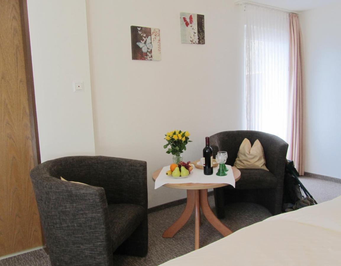 Pension Haus Waldfrieden Willingen  Zimmer foto