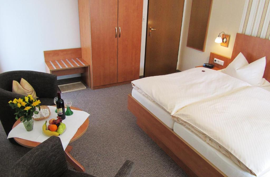 Pension Haus Waldfrieden Willingen  Zimmer foto