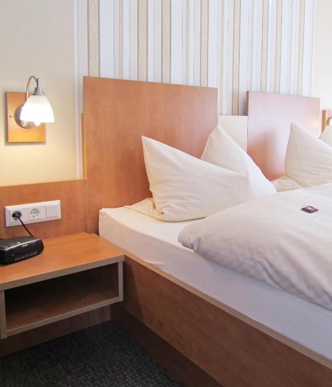Pension Haus Waldfrieden Willingen  Zimmer foto